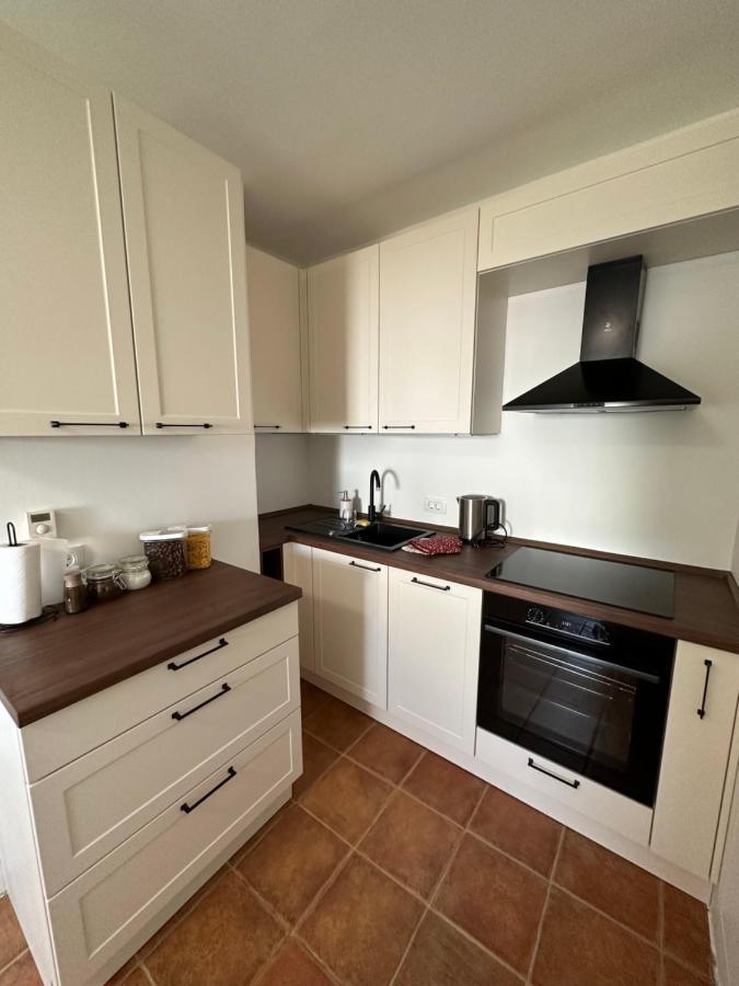 Granny'S Vintage Chic Apartment Maribor Exterior foto